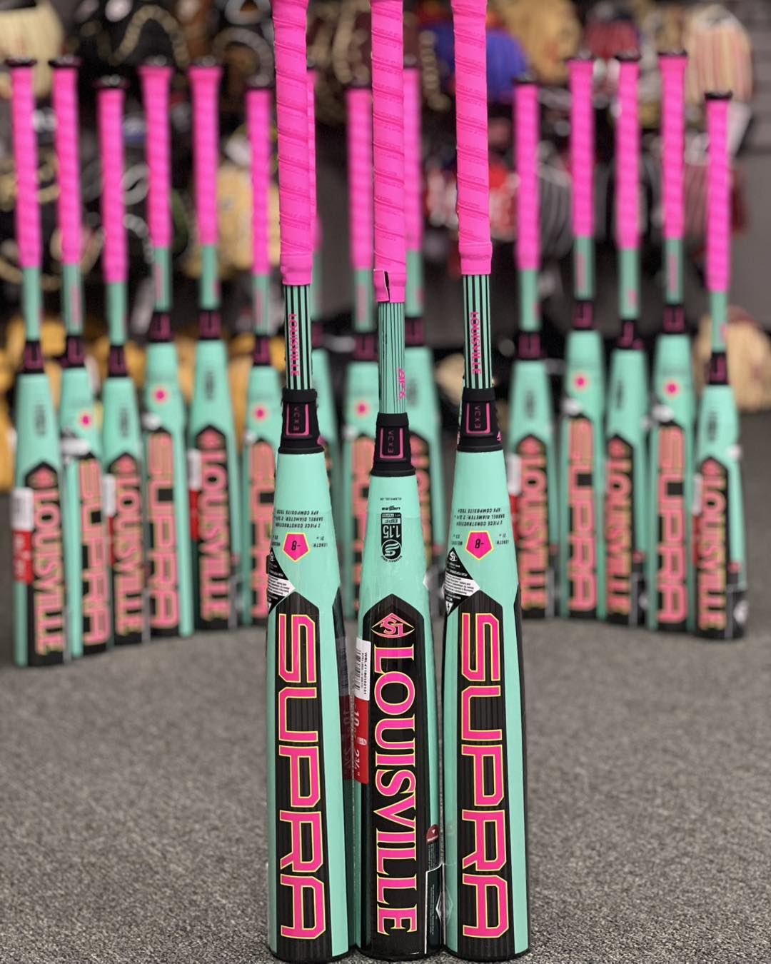 ALL 2026 BATS ARE INSTOCK